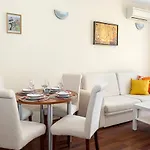 Beachfront Bliss-1br Sea View Flat In Golden Sands By Flat Mаnаger Apartment Warna