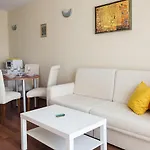 Beachfront Bliss-1br Sea View Flat In Golden Sands By Flat Mаnаger