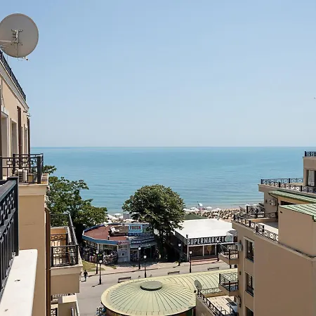 Daire Beachfront Bliss-1br Sea View Flat In Golden Sands By Flat Mаnаger