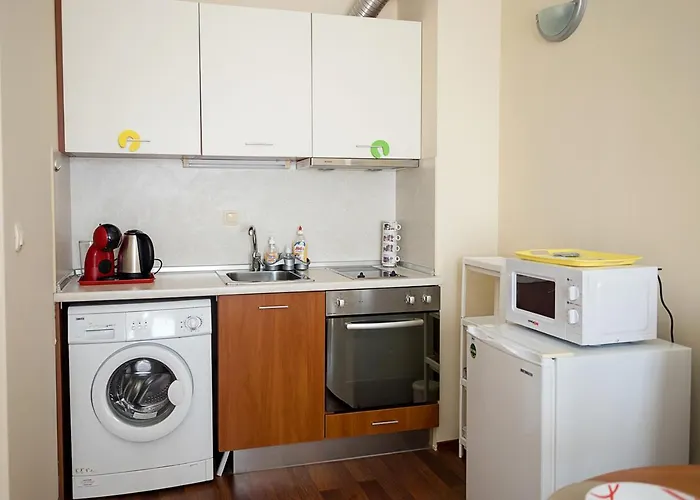 Beachfront Bliss-1br Sea View Flat In Golden Sands By Flat Mаnаger Apartmán Varna