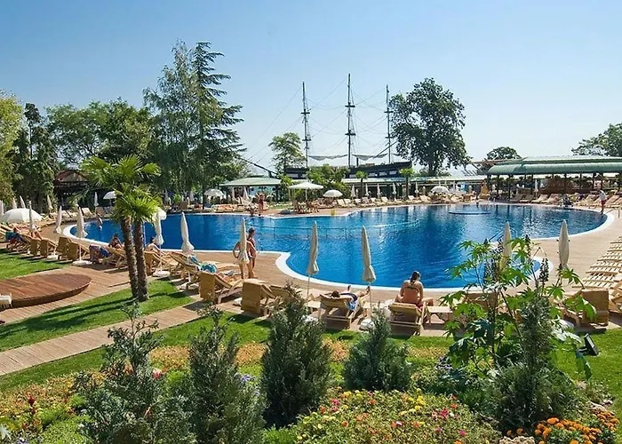 Beachfront Bliss-1br Sea View Flat In Golden Sands By Flat Mаnаger Apartmán