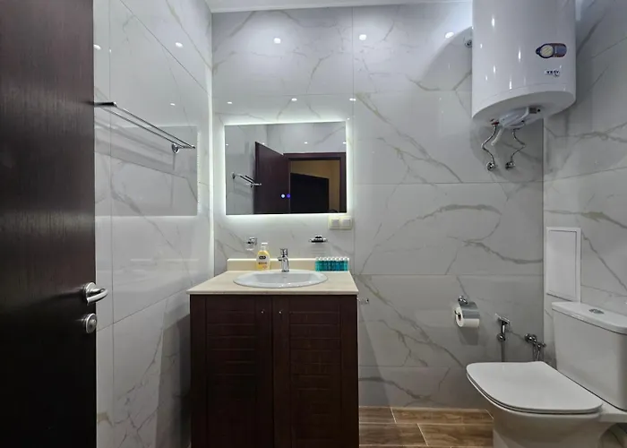 Beachfront Bliss-1br Sea View Flat In Golden Sands By Flat Mаnаger Apartmán