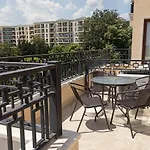 Apartamento Beachfront Bliss-1br Sea View Flat In Golden Sands By Flat Mаnаger