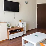 Apartamento Beachfront Bliss-1br Sea View Flat In Golden Sands By Flat Mаnаger