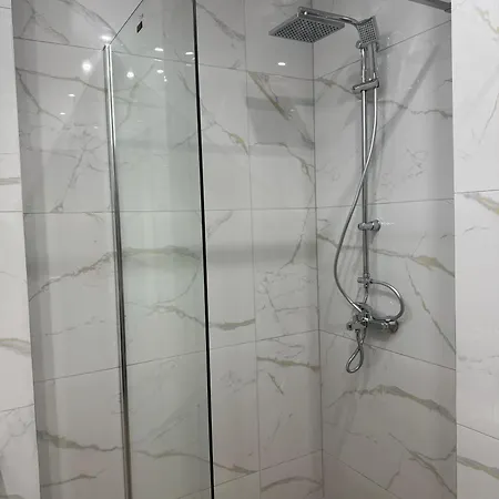 Beachfront Bliss-1br Sea View Flat In Golden Sands By Flat Mаnаger Apartment *