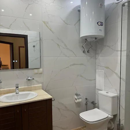 Апартаменти Beachfront Bliss-1br Sea View Flat In Golden Sands By Flat Mаnаger *